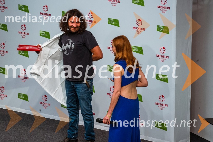  Gregor Vračko, kuharski mojster, Hiša Denk;  Mojca Mavec, voditeljicaRazglasitev Michelinovih zvezdic v Sloveniji