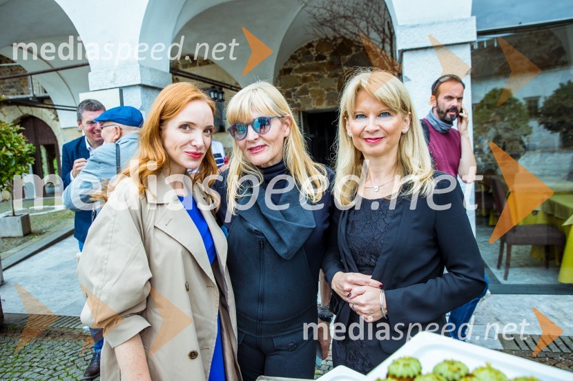  Mojca Mavec, voditeljica;  Dada  Jerovšek, Kaval Group; mag. Maja Pak Olaj, direktorica, Slovenska turistična organizacijaRazglasitev Michelinovih zvezdic v Sloveniji