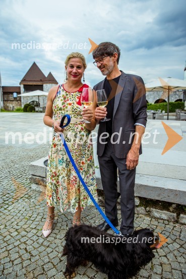  Ana Roš Stojan, kuharska mojstrica in najboljša chefinja na svetu po izboru akademije The World's 50 Best Restaurants ter direktorica Hiše Franko;  Valter Kramar, Hiša FrankoRazglasitev Michelinovih zvezdic v Sloveniji