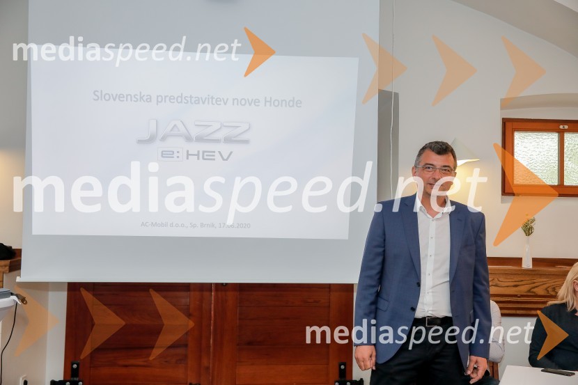 Nova Honda Jazz hibrid