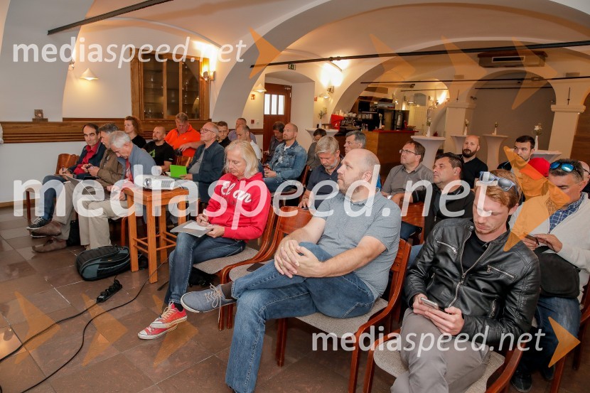 Nova Honda Jazz hibrid