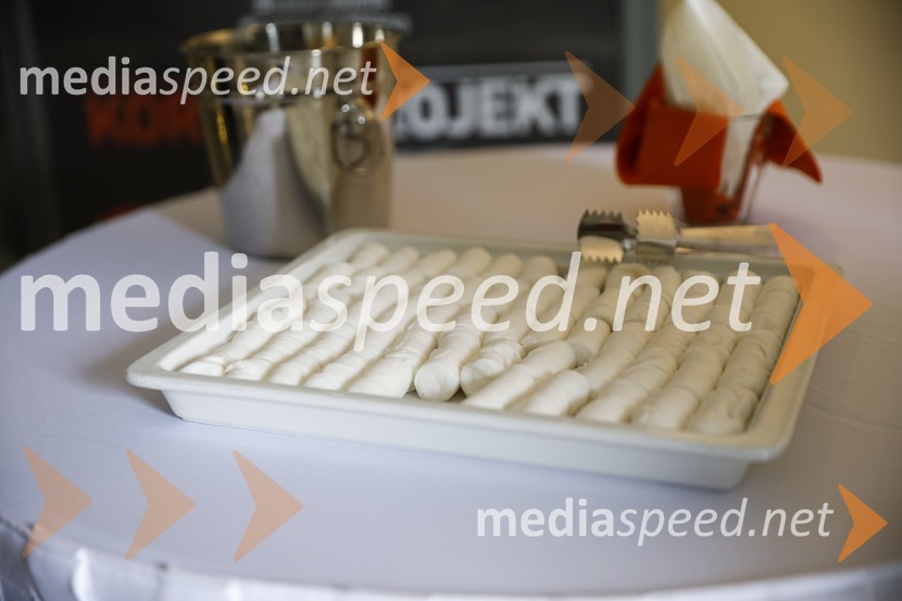 Končno v živo: Predstavitev novih standardov pri organizaciji dogodkov v prihodnje