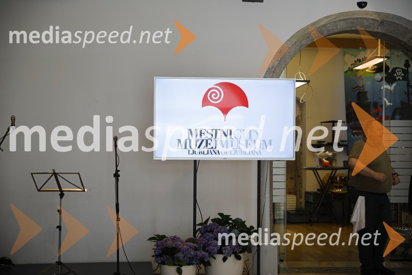 Končno v živo: Predstavitev novih standardov pri organizaciji dogodkov v prihodnje