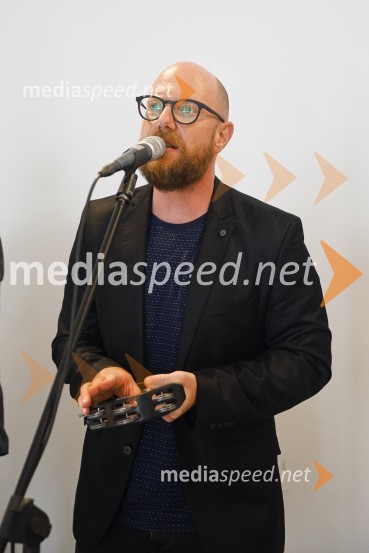 Končno v živo: Predstavitev novih standardov pri organizaciji dogodkov v prihodnje