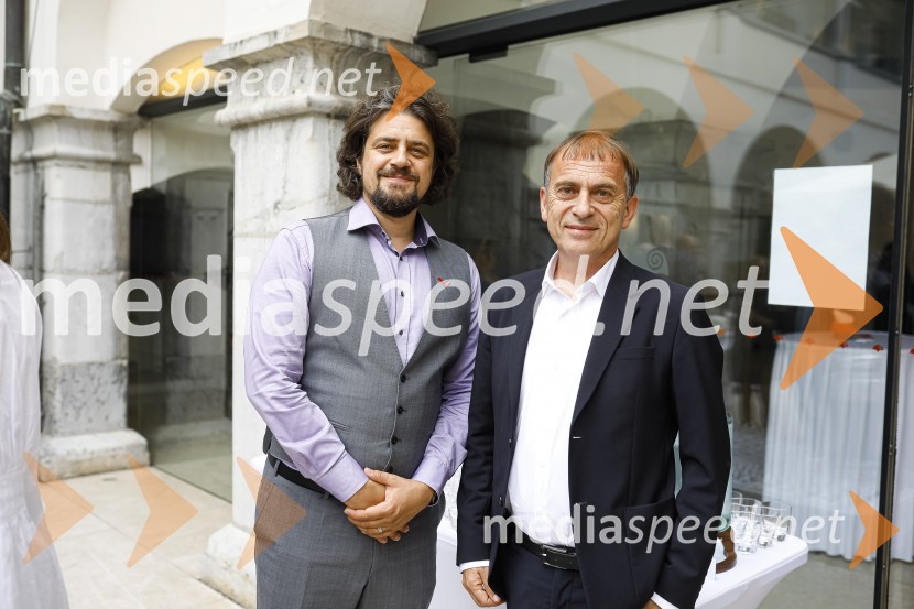  Jan Oršič, vodja področja poslovnega turizma, Visit Ljubljana;  Blaž Peršin, direktor Muzeja in galerije mesta LjubljaneKončno v živo: Predstavitev novih standardov pri organizaciji dogodkov v prihodnje