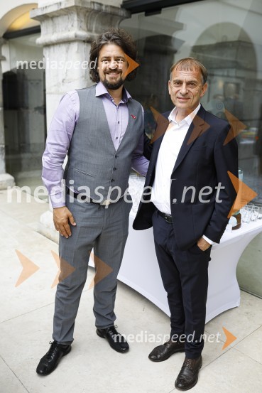 Končno v živo: Predstavitev novih standardov pri organizaciji dogodkov v prihodnje