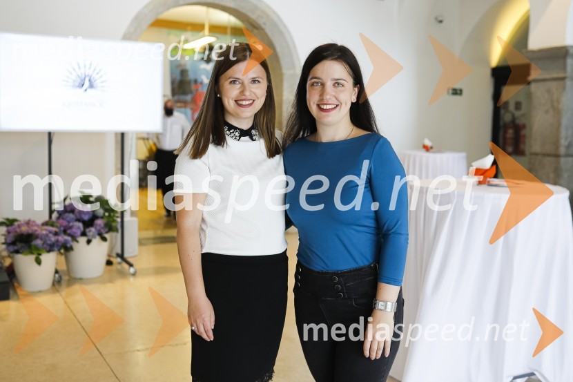 Končno v živo: Predstavitev novih standardov pri organizaciji dogodkov v prihodnje