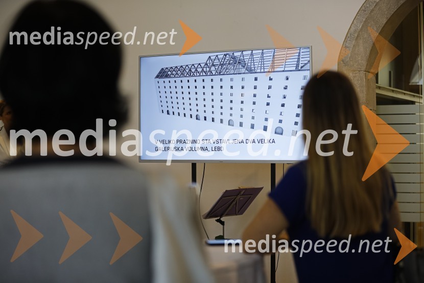 Končno v živo: Predstavitev novih standardov pri organizaciji dogodkov v prihodnje