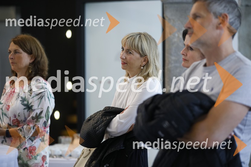 Končno v živo: Predstavitev novih standardov pri organizaciji dogodkov v prihodnje