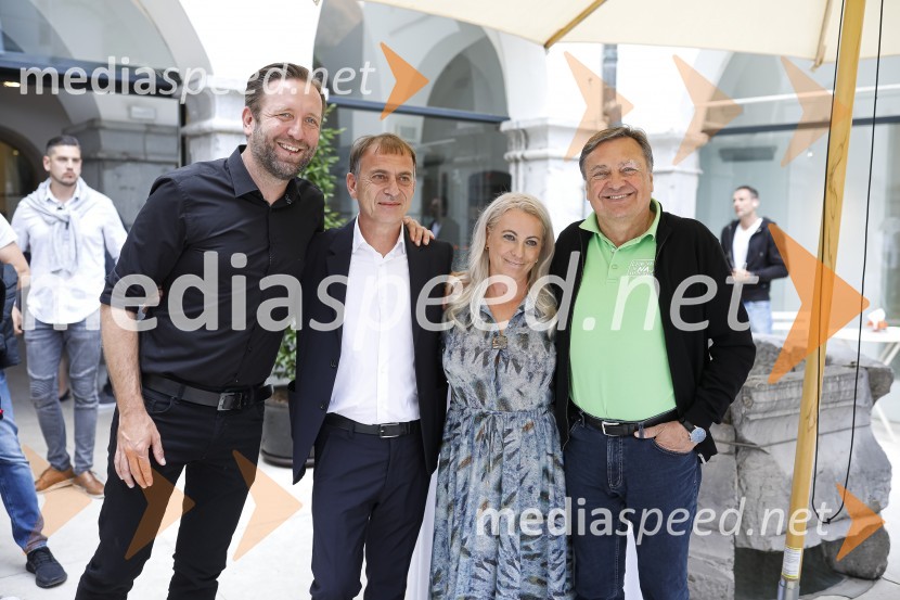 Končno v živo: Predstavitev novih standardov pri organizaciji dogodkov v prihodnje