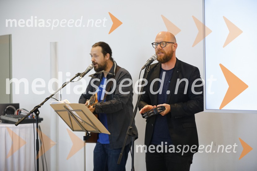 Končno v živo: Predstavitev novih standardov pri organizaciji dogodkov v prihodnje