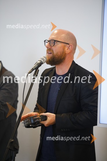 Končno v živo: Predstavitev novih standardov pri organizaciji dogodkov v prihodnje