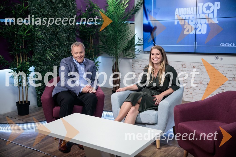  ... ;  Nina Pejič, mlada raziskovalka na FDV UMTop potencial leta 2020