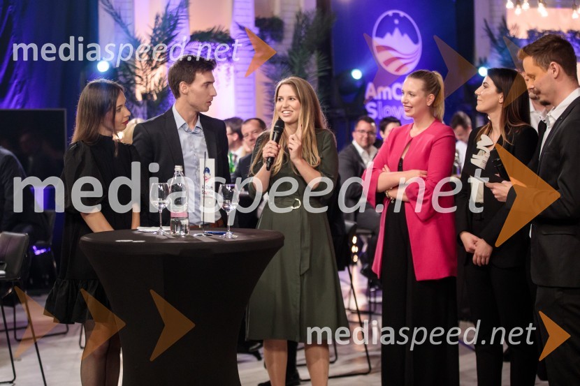  ... ;  Dean Habuš, OptiBar;  Nina Pejič, mlada raziskovalka na FDV UM;  Patricija Randl, Pivovarna Laško Union;  Urška Kajtner, Roche, farmacevtska družba;  ... Top potencial leta 2020