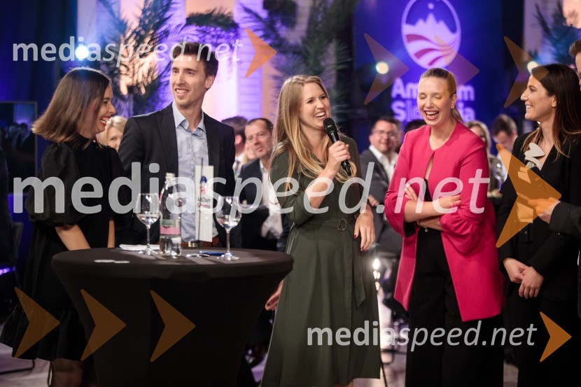  ... ;  Dean Habuš, OptiBar;  Nina Pejič, mlada raziskovalka na FDV UM;  Patricija Randl, Pivovarna Laško Union;  Urška Kajtner, Roche, farmacevtska družbaTop potencial leta 2020