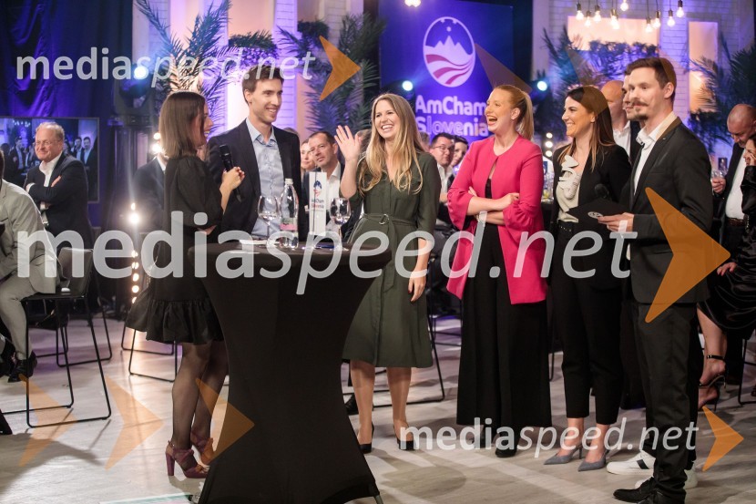  ... ;  Dean Habuš, OptiBar;  Nina Pejič, mlada raziskovalka na FDV UM;  Patricija Randl, Pivovarna Laško Union;  Urška Kajtner, Roche, farmacevtska družba;  ... Top potencial leta 2020