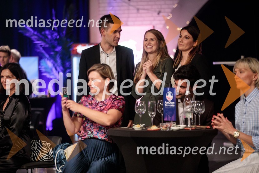  Ognan  Jakasanovski, Lek;  Nina Pejič, mlada raziskovalka na FDV UM;  Urška Kajtner, Roche, farmacevtska družbaTop potencial leta 2020