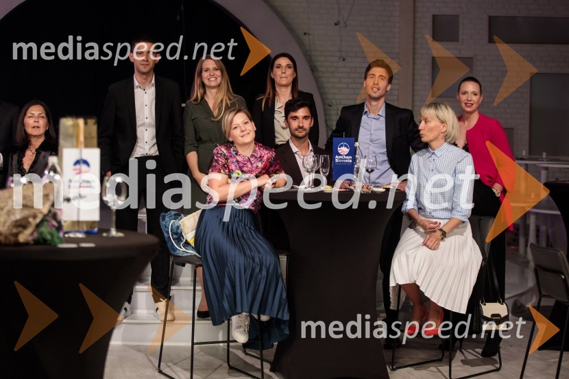  Ognan  Jakasanovski, Lek;  Nina Pejič, mlada raziskovalka na FDV UM;  ... ;  Urška Kajtner, Roche, farmacevtska družba;  ... ;  Dean Habuš, OptiBar;  ... ;  Patricija Randl, Pivovarna Laško UnionTop potencial leta 2020