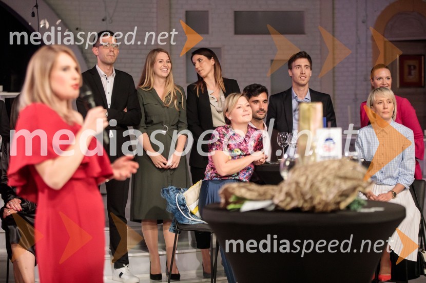  Tonja Avsenik, AmCham (Ameriška gospodarska zbornica);  Ognan  Jakasanovski, Lek;  Nina Pejič, mlada raziskovalka na FDV UM;  Urška Kajtner, Roche, farmacevtska družba;  ... ;  ... ;  Dean Habuš, OptiBar;  Patricija Randl, Pivovarna Laško Union;  ... Top potencial leta 2020