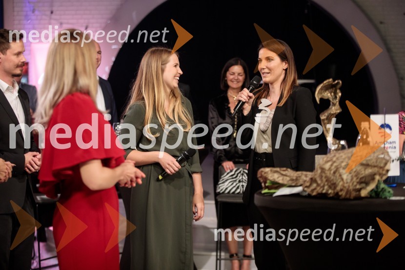  ... ;  Nina Pejič, mlada raziskovalka na FDV UM;  Urška Kajtner, Roche, farmacevtska družbaTop potencial leta 2020