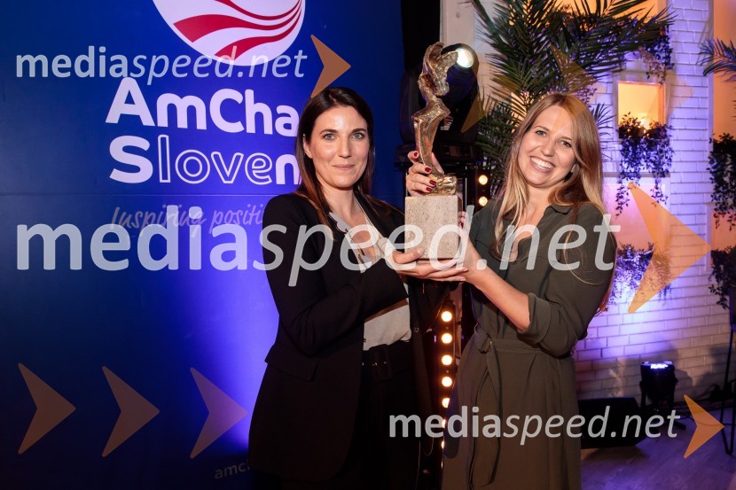  Urška Kajtner, Roche, farmacevtska družba;  Nina Pejič, mlada raziskovalka na FDV UMTop potencial leta 2020