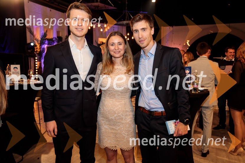  Matej Gostiša, regionalni manager, Triglav INT d.d.;  ... ;  Dean Habuš, OptiBarTop potencial leta 2020