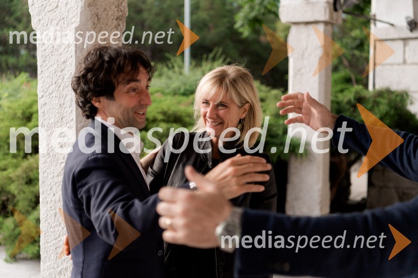  Tomaž Kavčič, kuharski mojster, Pri Lojzetu, Zemono, podpredsednik BASS;  ... Pogostitev pri Tomažu Kavčiču ob prejemu Michelinove zvezdice