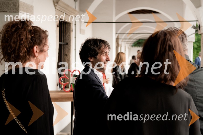  Tomaž Kavčič, kuharski mojster, Pri Lojzetu, Zemono, podpredsednik BASSPogostitev pri Tomažu Kavčiču ob prejemu Michelinove zvezdice