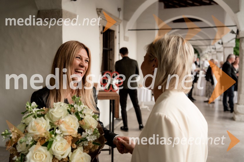  Flavia  Furios Kavčič, Dvorec Zemono;  ... Pogostitev pri Tomažu Kavčiču ob prejemu Michelinove zvezdice