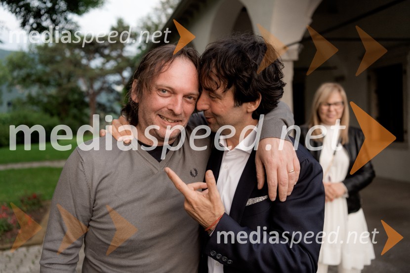  ... ;  Tomaž Kavčič, kuharski mojster, Pri Lojzetu, Zemono, podpredsednik BASSPogostitev pri Tomažu Kavčiču ob prejemu Michelinove zvezdice