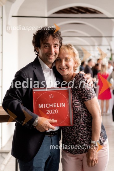  Tomaž Kavčič, kuharski mojster, Pri Lojzetu, Zemono, podpredsednik BASS;  ... Pogostitev pri Tomažu Kavčiču ob prejemu Michelinove zvezdice