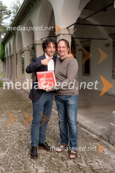  Tomaž Kavčič, kuharski mojster, Pri Lojzetu, Zemono, podpredsednik BASS;  ... Pogostitev pri Tomažu Kavčiču ob prejemu Michelinove zvezdice