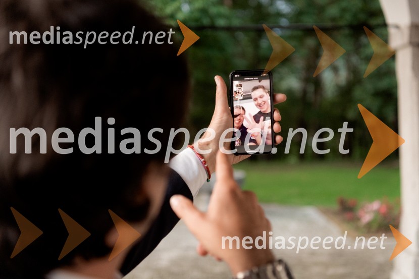 Pogostitev pri Tomažu Kavčiču ob prejemu Michelinove zvezdice