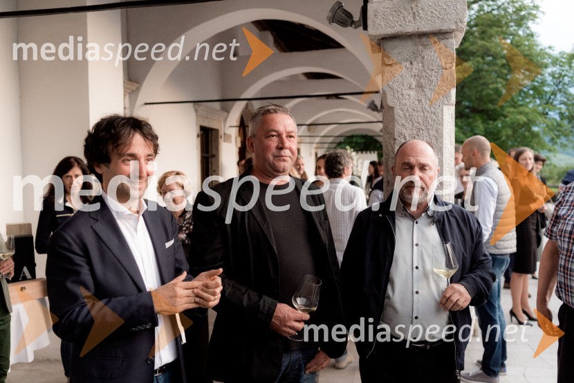  Tomaž Kavčič, kuharski mojster, Pri Lojzetu, Zemono, podpredsednik BASS;  ... ;  ... Pogostitev pri Tomažu Kavčiču ob prejemu Michelinove zvezdice