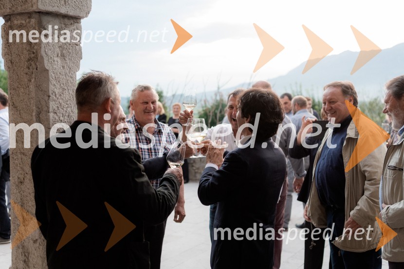 Pogostitev pri Tomažu Kavčiču ob prejemu Michelinove zvezdice