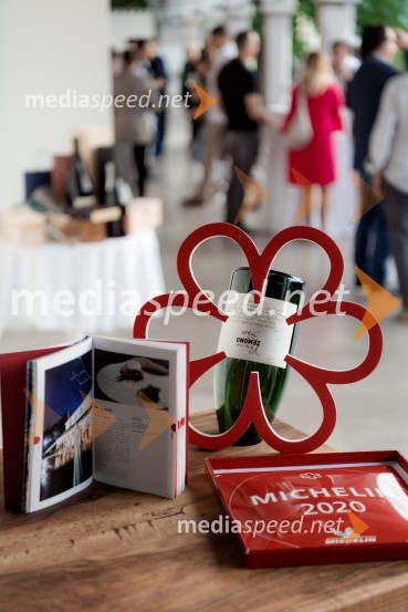 Pogostitev pri Tomažu Kavčiču ob prejemu Michelinove zvezdice