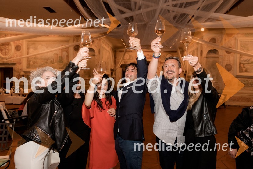 Pogostitev pri Tomažu Kavčiču ob prejemu Michelinove zvezdice