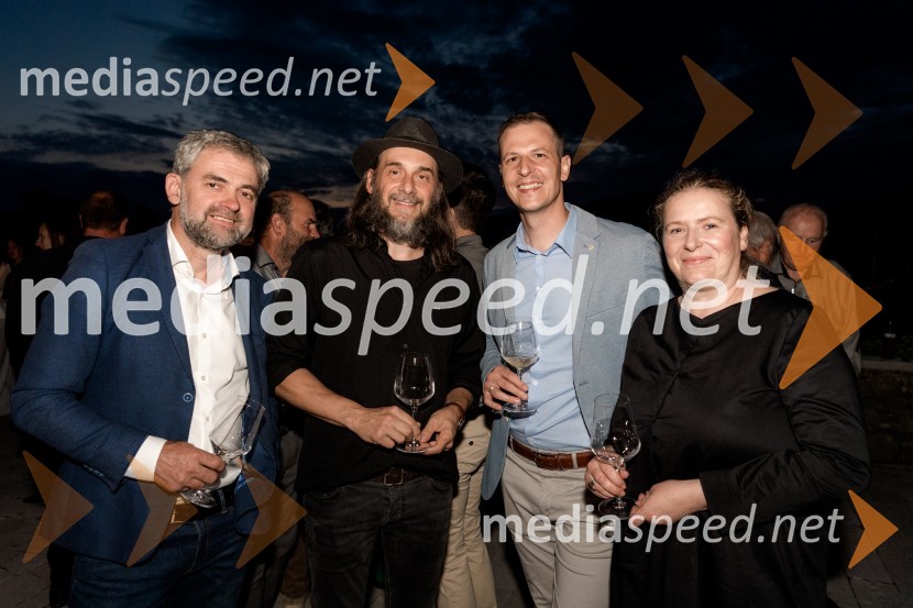 Pogostitev pri Tomažu Kavčiču ob prejemu Michelinove zvezdice