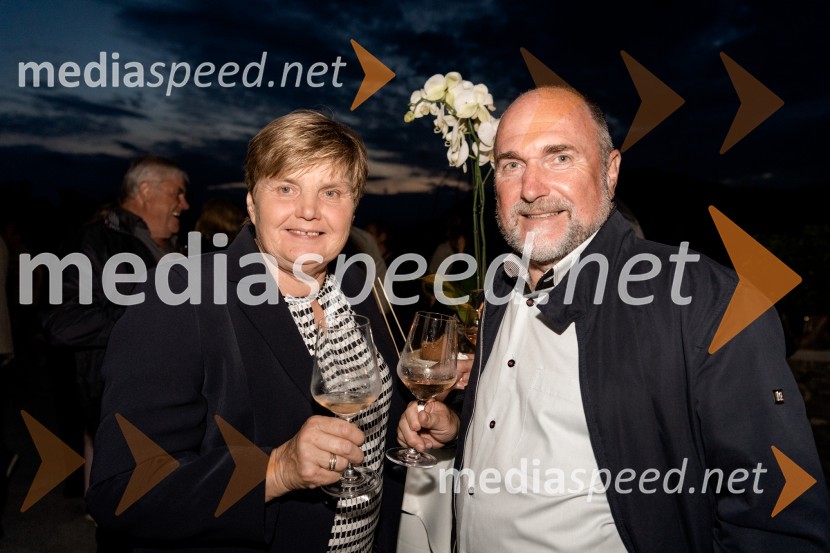 Pogostitev pri Tomažu Kavčiču ob prejemu Michelinove zvezdice