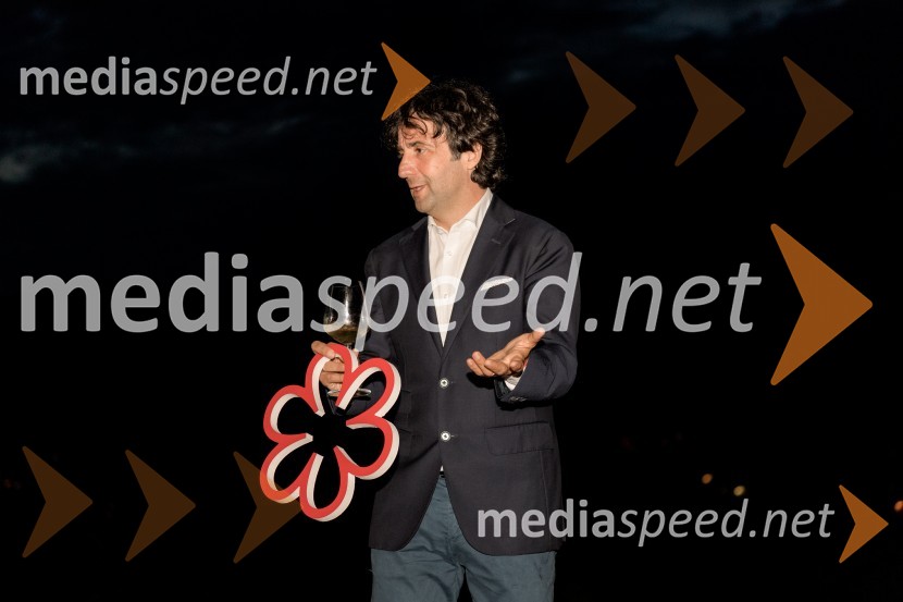  Tomaž Kavčič, kuharski mojster, Pri Lojzetu, Zemono, podpredsednik BASSPogostitev pri Tomažu Kavčiču ob prejemu Michelinove zvezdice