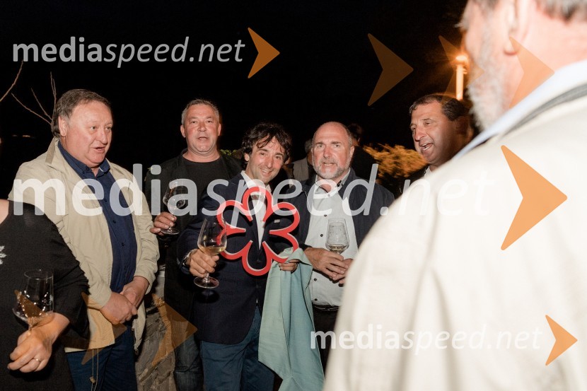  ... ;  ... ;  Tomaž Kavčič, kuharski mojster, Pri Lojzetu, Zemono, podpredsednik BASS;  ... ;  ... Pogostitev pri Tomažu Kavčiču ob prejemu Michelinove zvezdice