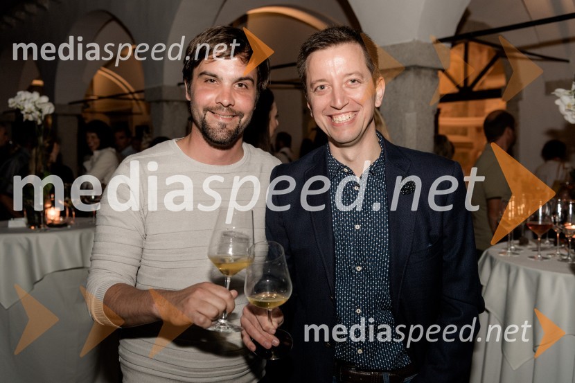 Pogostitev pri Tomažu Kavčiču ob prejemu Michelinove zvezdice