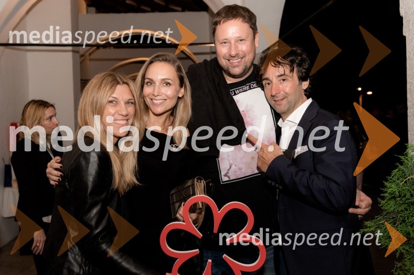  Flavia  Furios Kavčič, Dvorec Zemono;  Senka Halebić, podjetnica;  Uroš Umek, DJ;  Tomaž Kavčič, kuharski mojster, Pri Lojzetu, Zemono, podpredsednik BASSPogostitev pri Tomažu Kavčiču ob prejemu Michelinove zvezdice
