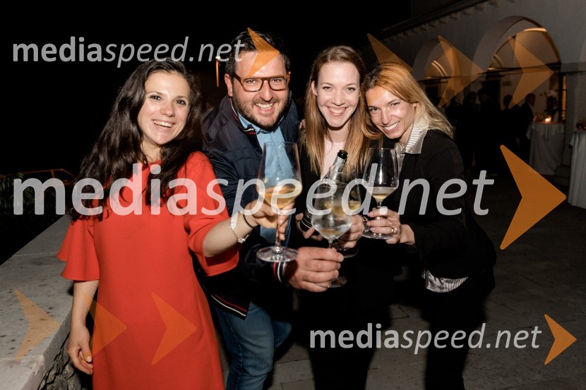 Pogostitev pri Tomažu Kavčiču ob prejemu Michelinove zvezdice