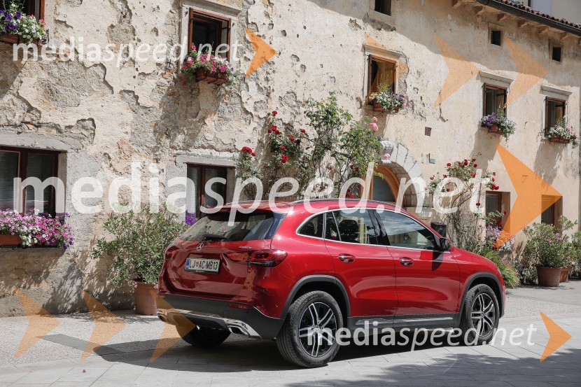 Slovenska predstavitev: Mercedes Benz GLA, GLB, GLC, GLC kupe, GLE, GLE kupe in GLS