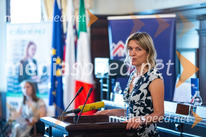  Barbara Uranjek, CEO of British-Slovenian Chamber of CommerceZajtrk z razlogom, Britansko-slovenska gospodarska zbornica