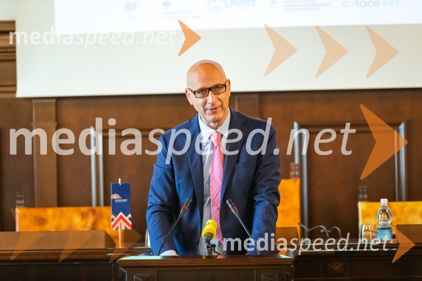 Zajtrk z razlogom, Britansko-slovenska gospodarska zbornica