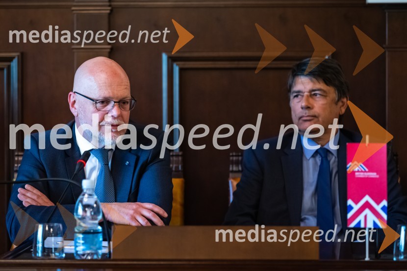  Dimitrij Zadel, predsednik uprave, Luka Koper;  ... Zajtrk z razlogom, Britansko-slovenska gospodarska zbornica