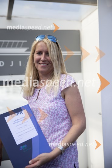 Londonska šola za odnose z javnostmi (LSPR) in UDO akademija, podelitev diplom 2020