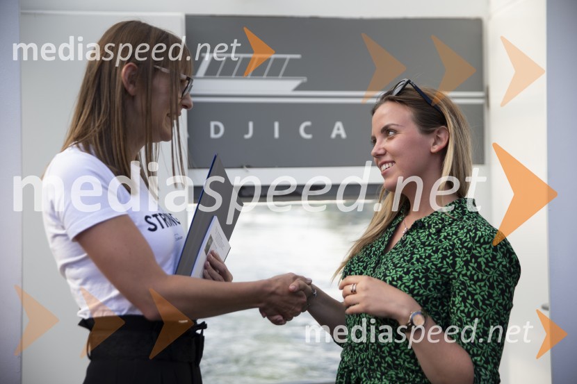 Londonska šola za odnose z javnostmi (LSPR) in UDO akademija, podelitev diplom 2020